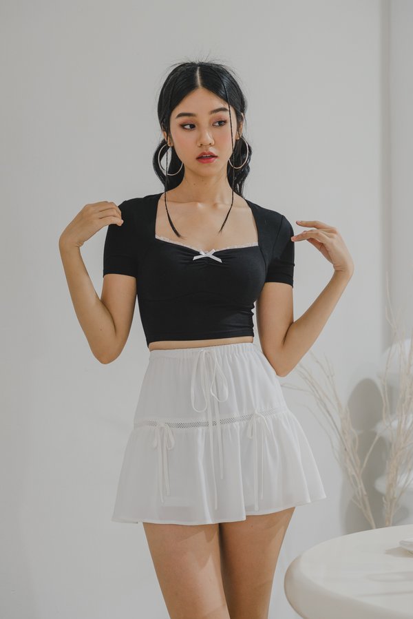 Frannie Ribbon Crochet Skorts (White)
