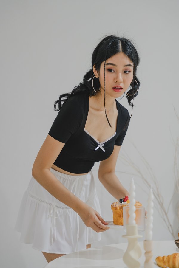 Krystin Ribbon Lace Padded Top (Black)