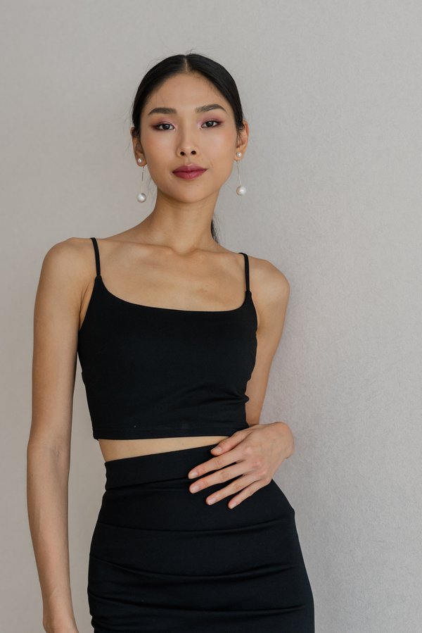 *Luxe* Sierra Scoop Neck Padded Top (Black)