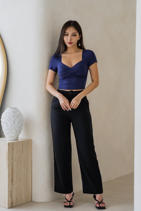 Kiara Straight Cut Pants (Black)