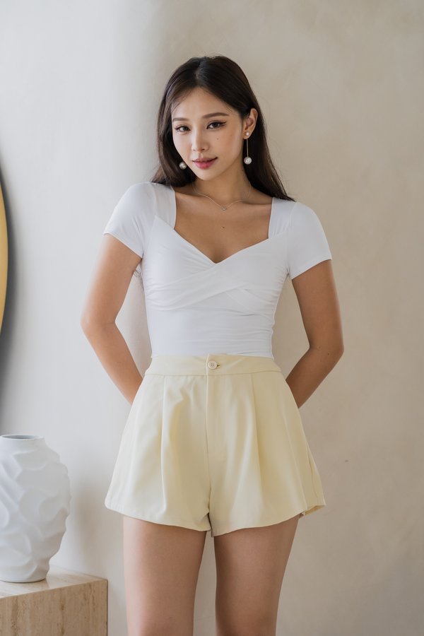 Gloria Twist Knot Sleeved Top (White)