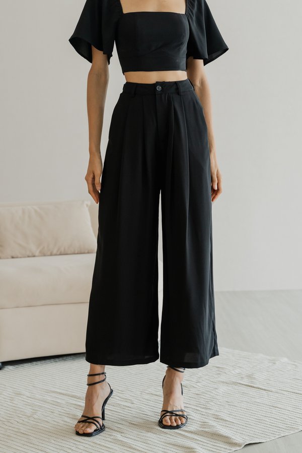 Lia Pleated Pants (Black)