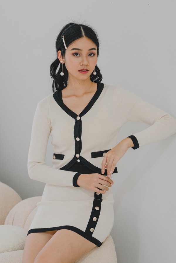 Irene Contrast Curve Hem Cardigan (Ivory)