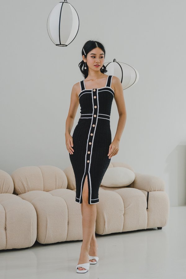 Ayra Contrast Gold Button Knit Dress (Black)
