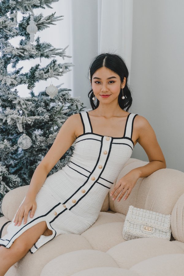 Ayra Contrast Gold Button Knit Dress (White)