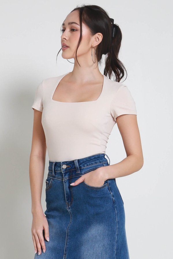 *Lite* [REGULAR] Lyla Queen Anne Top (Nude Pink)