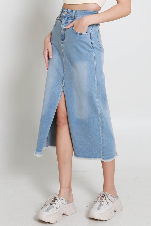 Jody Front Slit Denim Skirt (Light Wash)