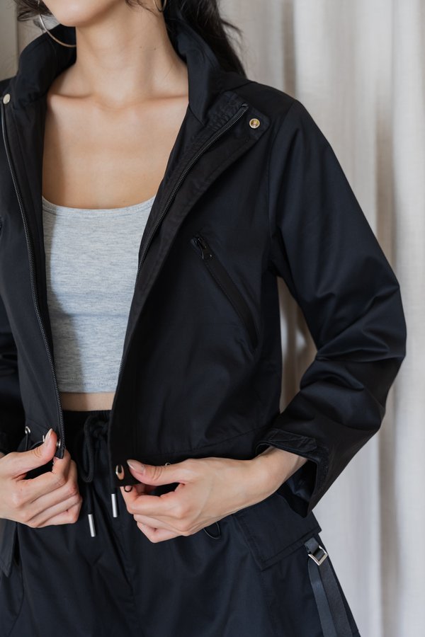 Everlynn Parachute Hoodie Jacket (Black)