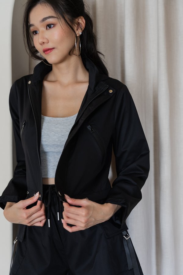 Everlynn Parachute Hoodie Jacket (Black)