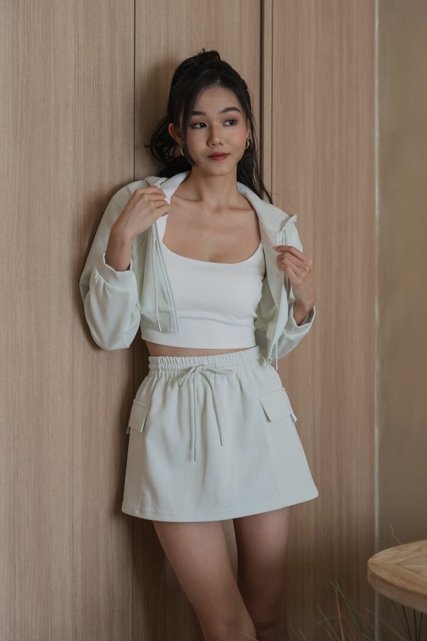 Axton Drawstring Cargo Skorts (Ice Greige)