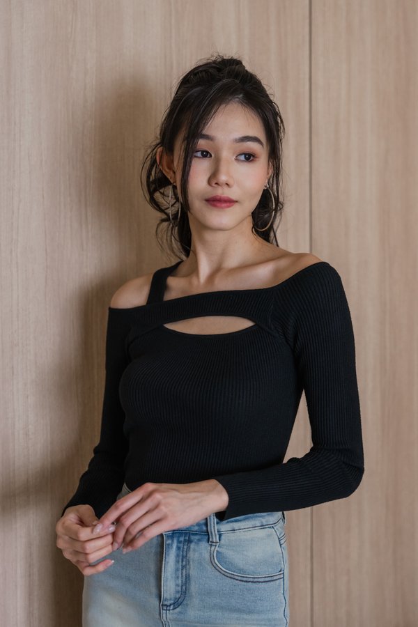Jaclyn Peekaboo Knit Top (Black)
