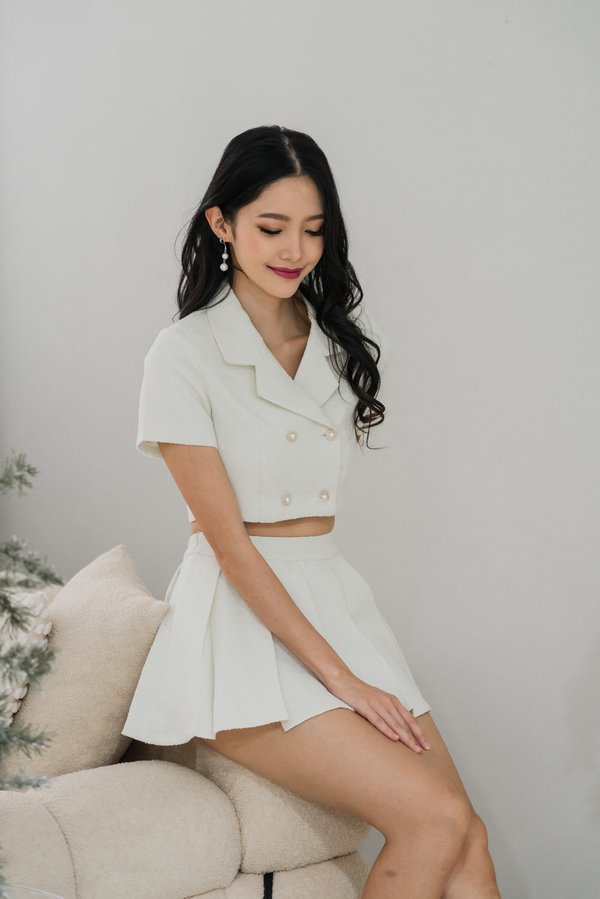 Caprice Pleated Tweed Skorts (White)