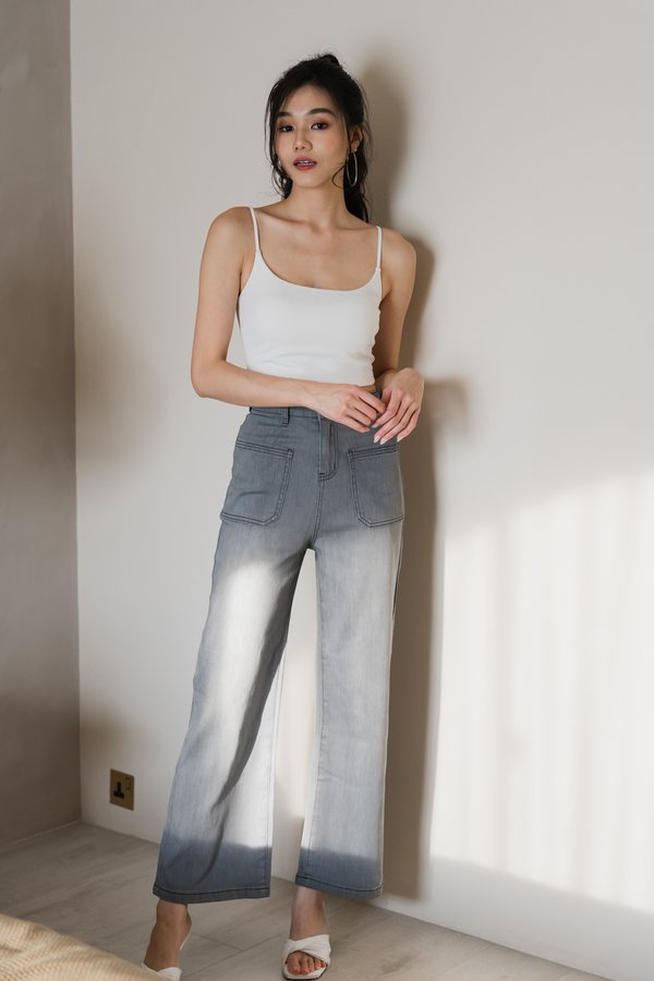 [PETITE] Joelle Pocket Straight Cut Denim Jeans (Grey Wash)