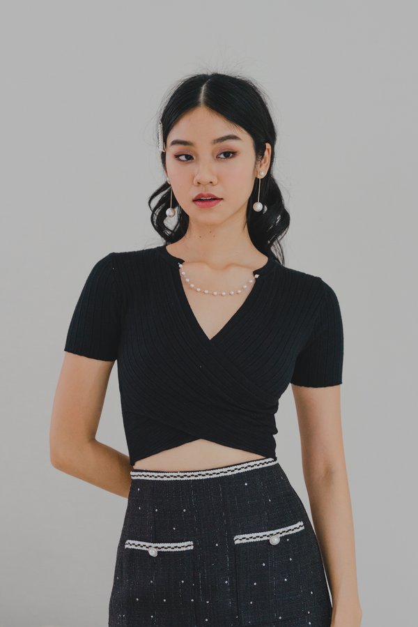Aletta Overlap Pearl Chain Knit Top (Black)