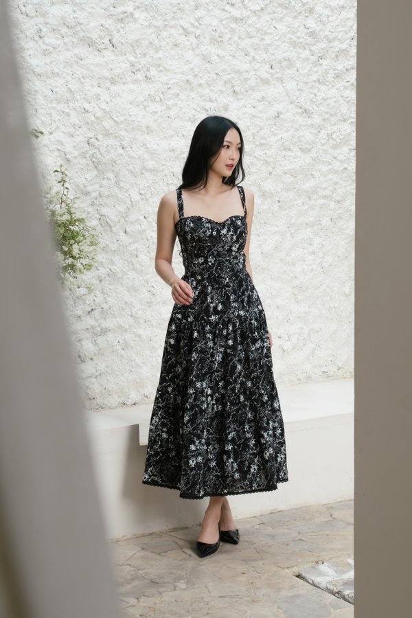 Selene Vintage Lace Dress (Black Floral)