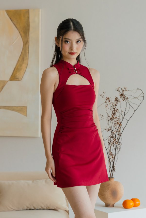 *Luxe* Gui Padded Cutout Qipao Dress (Red) *Luxe* Gui Padded Cutout Qipao Dress (Red)