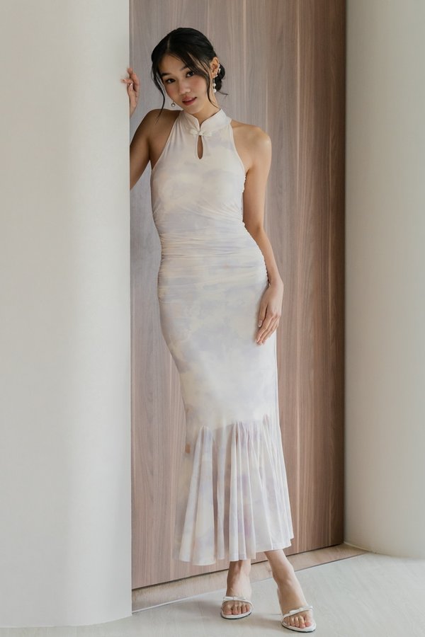 Yu Padded Watercolour Mermaid Qipao (Soft Wisteria)