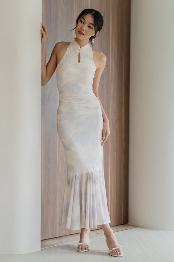 Yu Padded Watercolour Mermaid Qipao (Soft Wisteria)