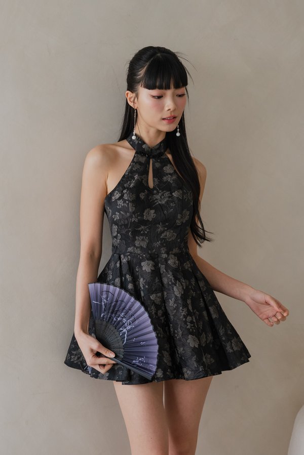 Mei Padded Halter Textured Romper (Black) Mei Padded Halter Textured Romper (Black)