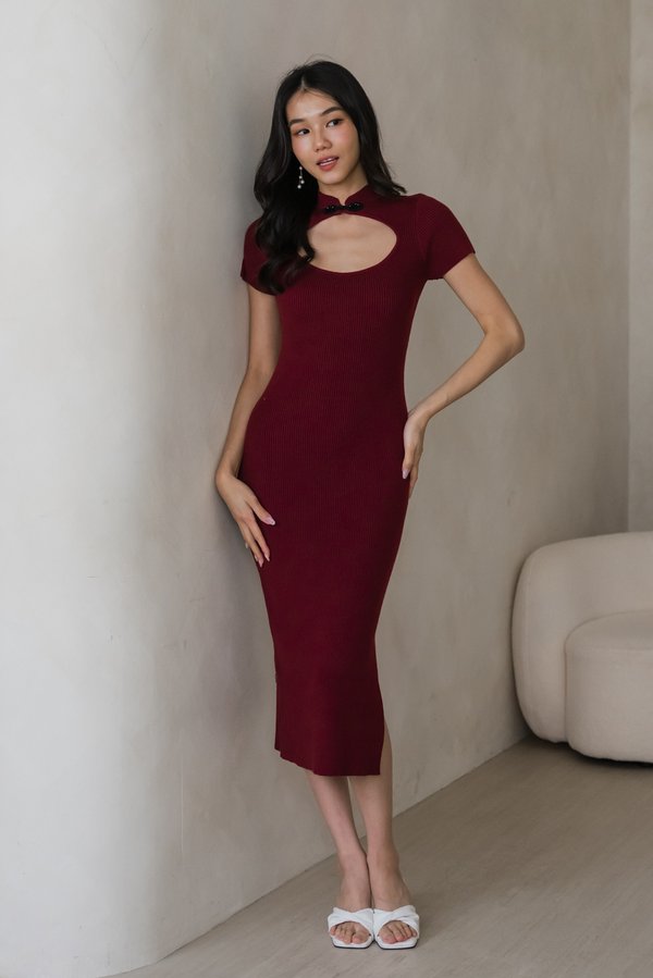 Wen Qipao Knit Dress (Maroon) Wen Qipao Knit Dress (Maroon)