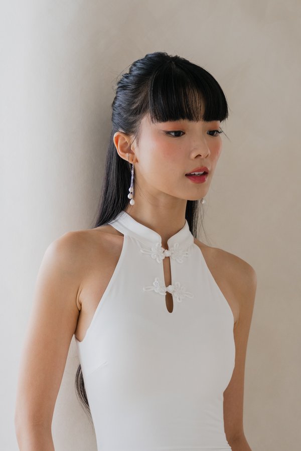 Fen Ruched Padded Mini Qipao (White)