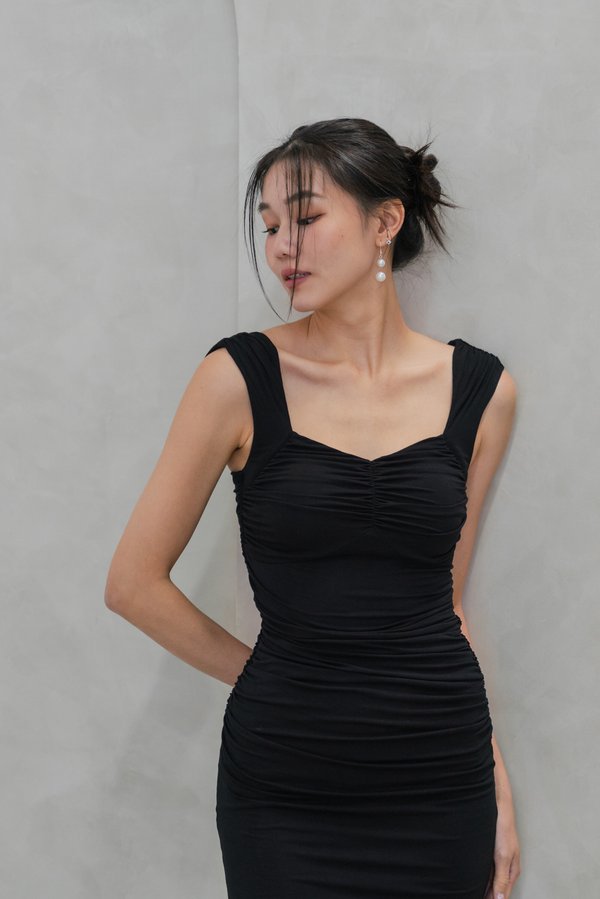 Rumi Padded Ruch Dress (Black) Rumi Padded Ruch Dress (Black)