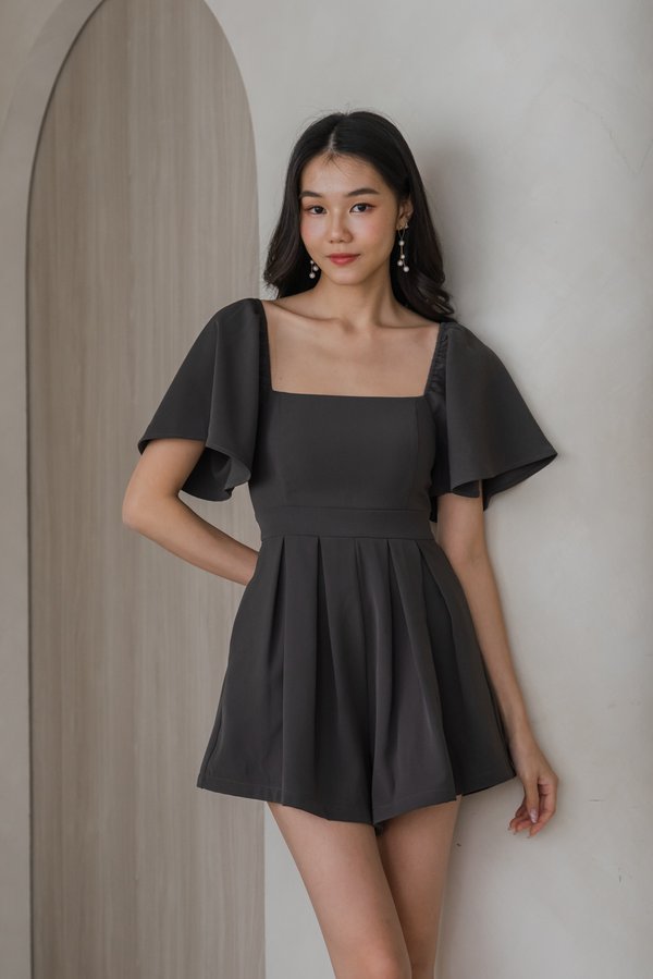 [SLEEVED] Lazier Pleated Romper (Espresso Grey)