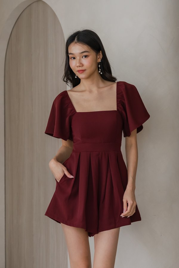 [SLEEVED] Lazier Pleated Romper (Deep Maroon)