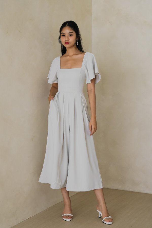 [SLEEVED] Lazie Pleated Jumpsuit (Ice Greige)