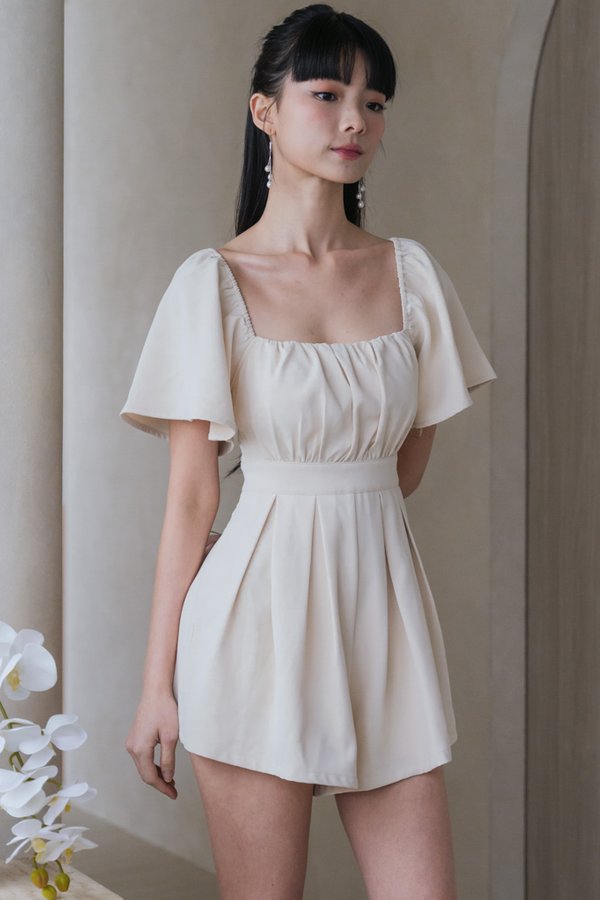 [SLEEVED] Laziel Ruch Pleated Romper (Ivory)