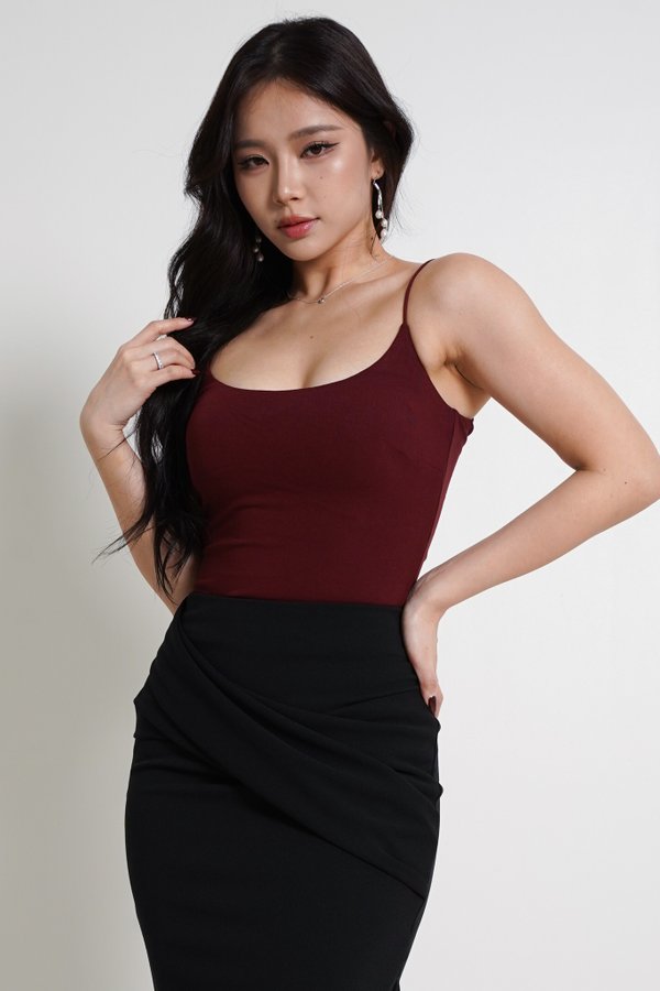 *Lite* [REGULAR] Liv Basic Cami Top (Maroon)