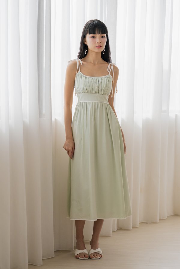 Lynvia Padded Self Tie Contrast Midi Dress (Mint) Lynvia Padded Self Tie Contrast Midi Dress (Mint)