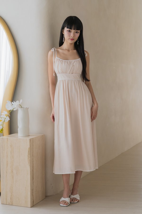 Lynvia Padded Self Tie Contrast Midi Dress (Soft Pink)