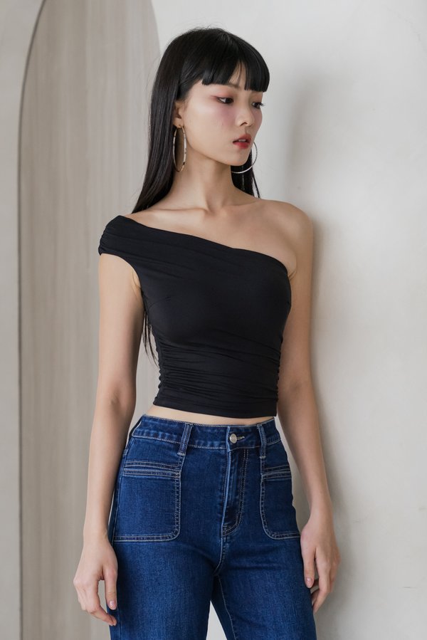 Alora Toga Ruch Padded Top (Black) Alora Toga Ruch Padded Top (Black)