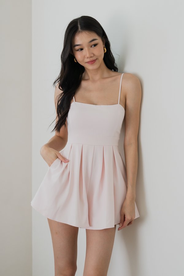 Lazier Pleated Romper (Baby Pink/BackZip) Lazier Pleated Romper (Baby Pink/BackZip)