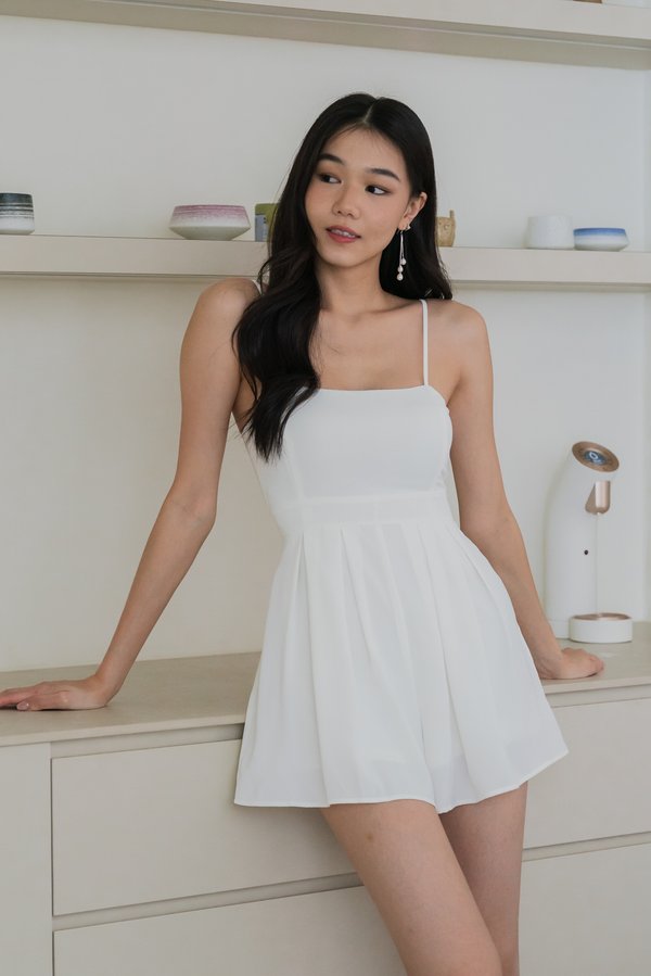 Lazier Pleated Romper (White/BackZip) Lazier Pleated Romper (White/BackZip)