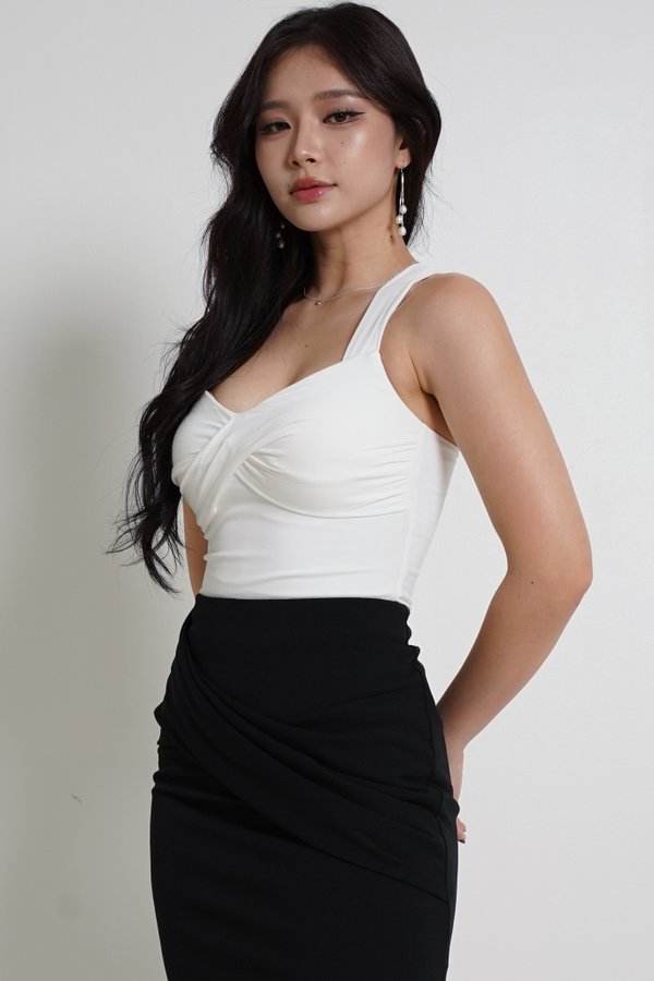 Gemma Twist Knot Top V2 (White)