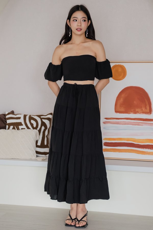 Fianna Scallop Trim Tiered Midi Skirt (Black)