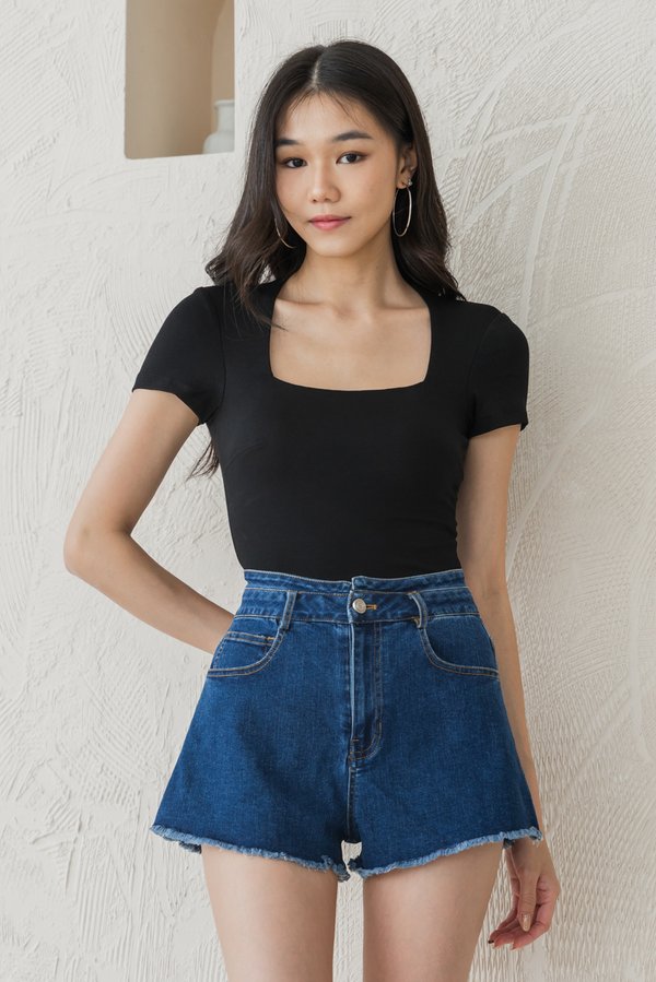 Elodie Ripped Denim Shorts (Dark Wash)