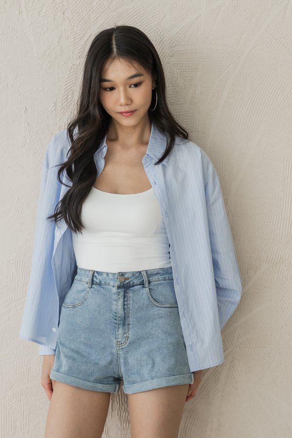 Khloe Cuffed Denim Shorts (Light Wash)