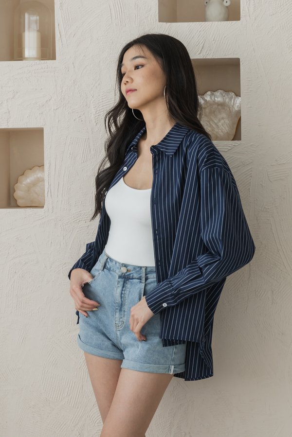 Gwen Oversized Shirt (Navy) Gwen Oversized Shirt (Navy)