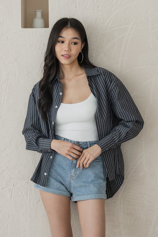 Gwen Oversized Shirt (Dark Grey)