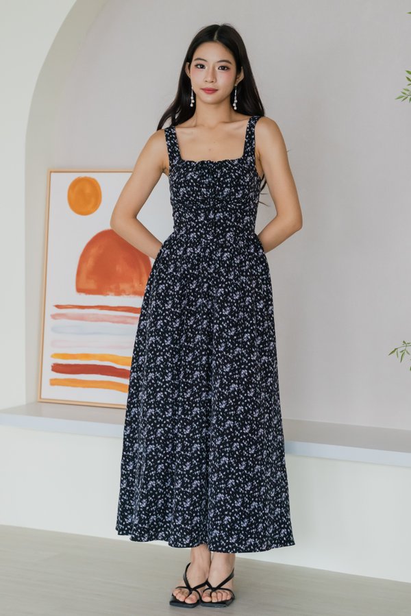 Nalia Ribbon Square Neck Padded Midi Dress (Black Base Floral)