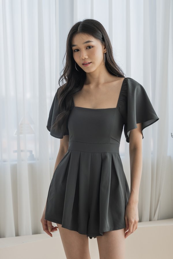 [SLEEVED] Lazier Pleated Romper (Gunmetal)