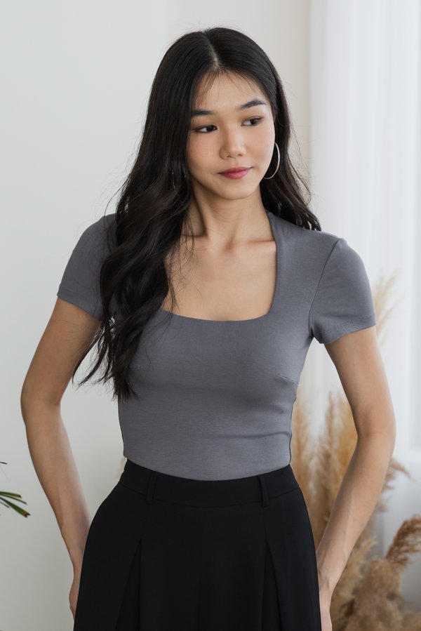 *Lite* [REGULAR] Lyla Queen Anne Top (Graphite Grey)