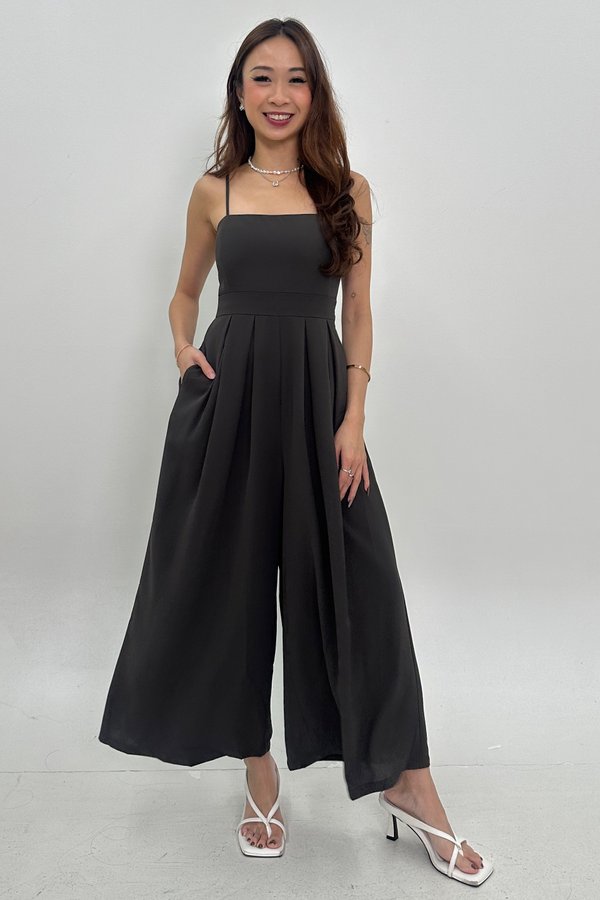 Lazie Pleated Jumpsuit (Espresso Grey)