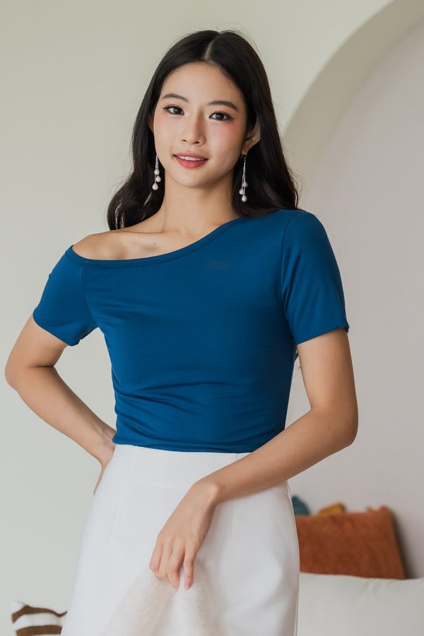 Vearra One Shoulder Padded Top (Dark Teal)