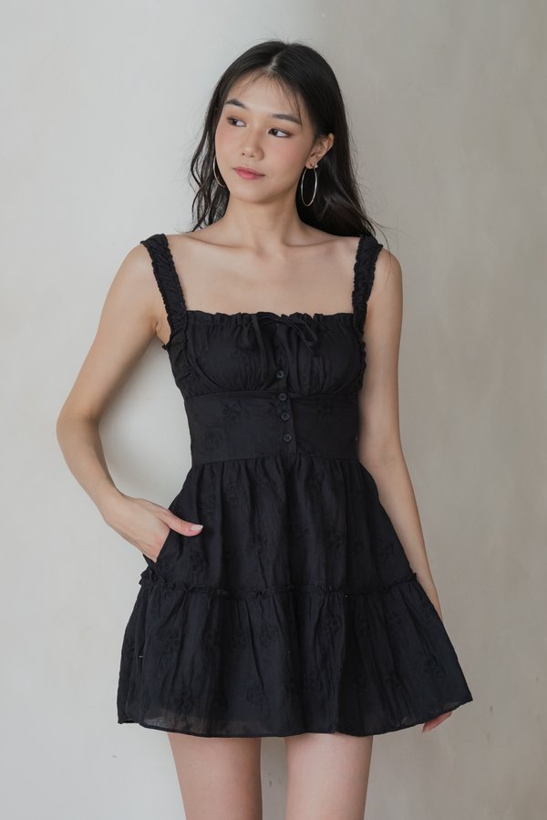 Avelina Crochet Padded Dress V2 (Black) Avelina Crochet Padded Dress V2 (Black)