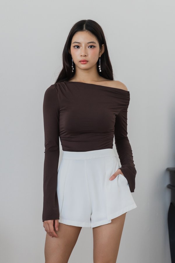 Livia Pleated Shorts (White)