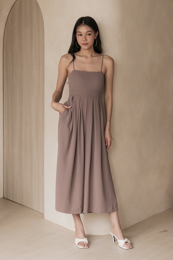 Lazie Pleated Jumpsuit (Cocoa) Lazie Pleated Jumpsuit (Cocoa)